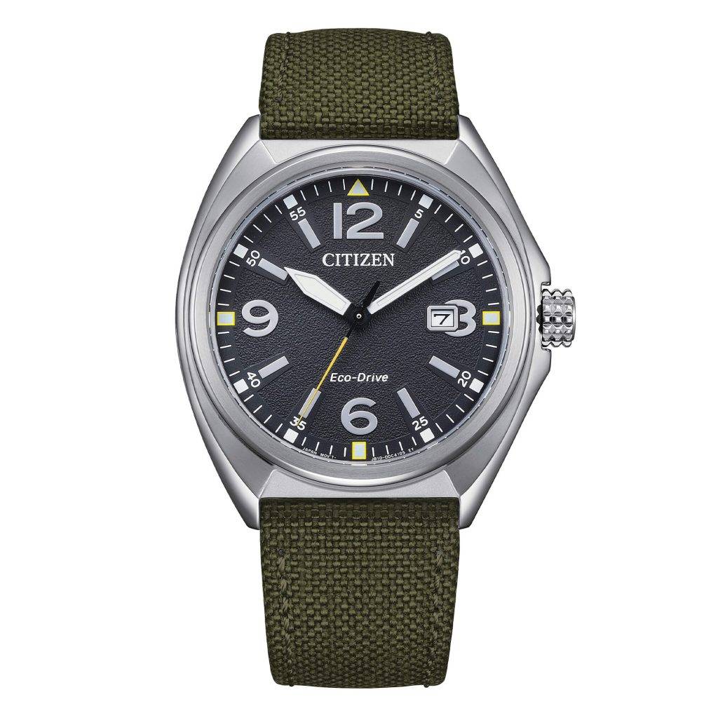 Orologio Citizen AW1571-09E Urban Eco-Drive con quadrante nero e cinturino in nylon verde militare