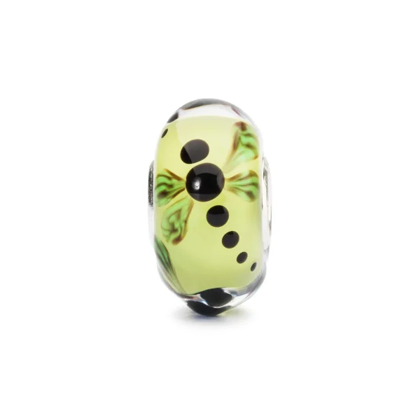 Bead Trollbeads Libellula di luce in vetro verde acido con ali sfumate e anima in argento 925.