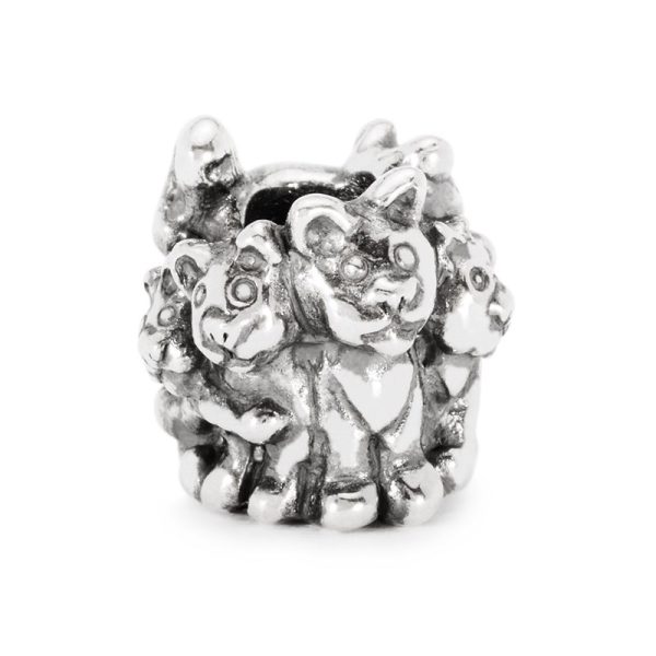 Bead Trollbeads Famiglia di gattini in argento 925 brunito con dettagli realistici.