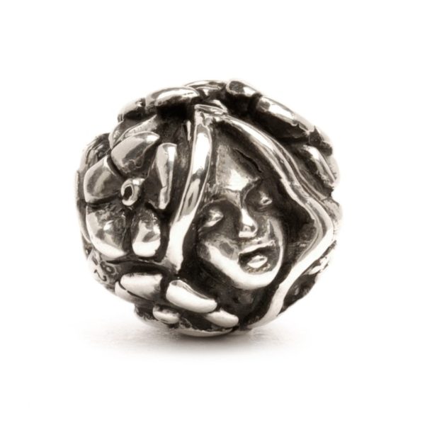Bead Trollbeads Pollicina in argento 925 con la protagonista che emerge da un bocciolo di fiore.