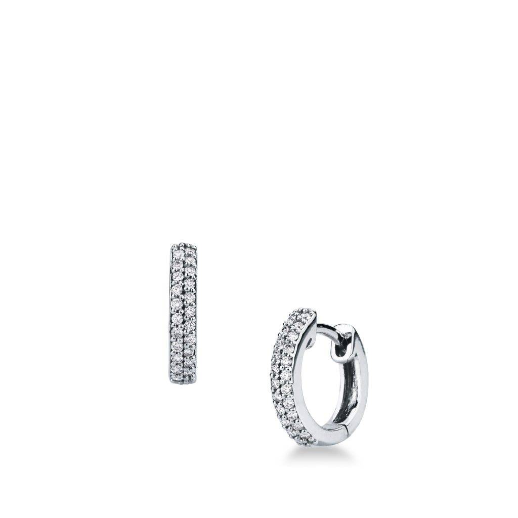 Coppia di orecchini a cerchio con diamanti naturali taglio brillante incastonati su oro bianco 18kt Mirco Visconti.