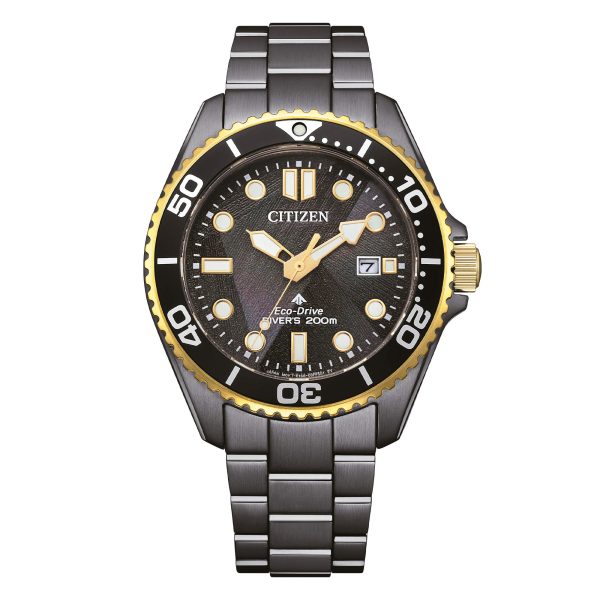 Orologio Citizen BN0264-53E Promaster Diver Eco-Drive con cassa da 40mm grigia, dettagli oro e quadrante nero operato.