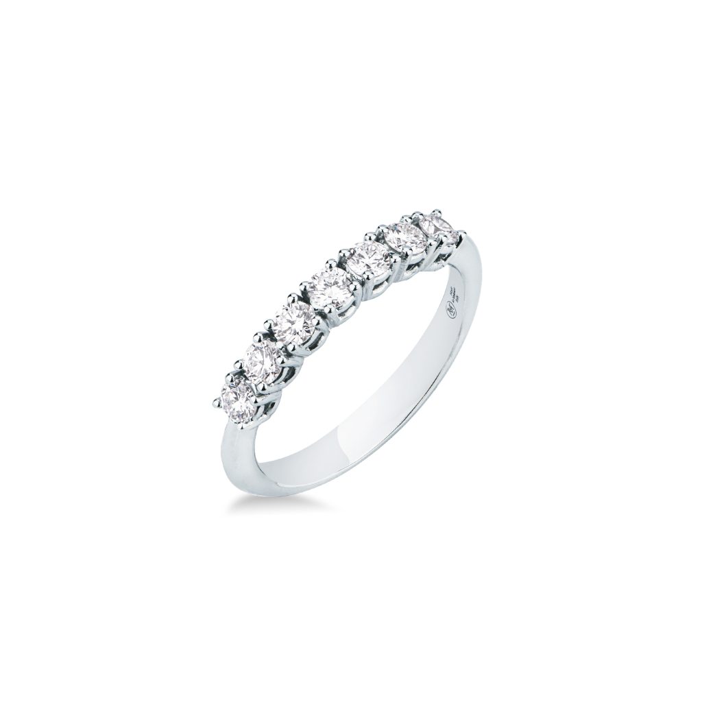 Fedina con diamanti Mirco Visconti in oro bianco 18kt con 7 diamanti naturali taglio brillante.