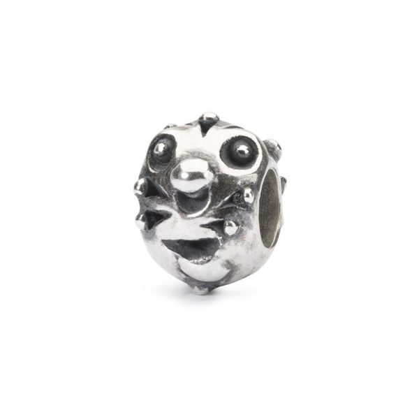 Bead Curiosità Trollbeads TAGBE-20175 in argento 925 con volto vispo incise caratteristiche mimiche e rilievi.