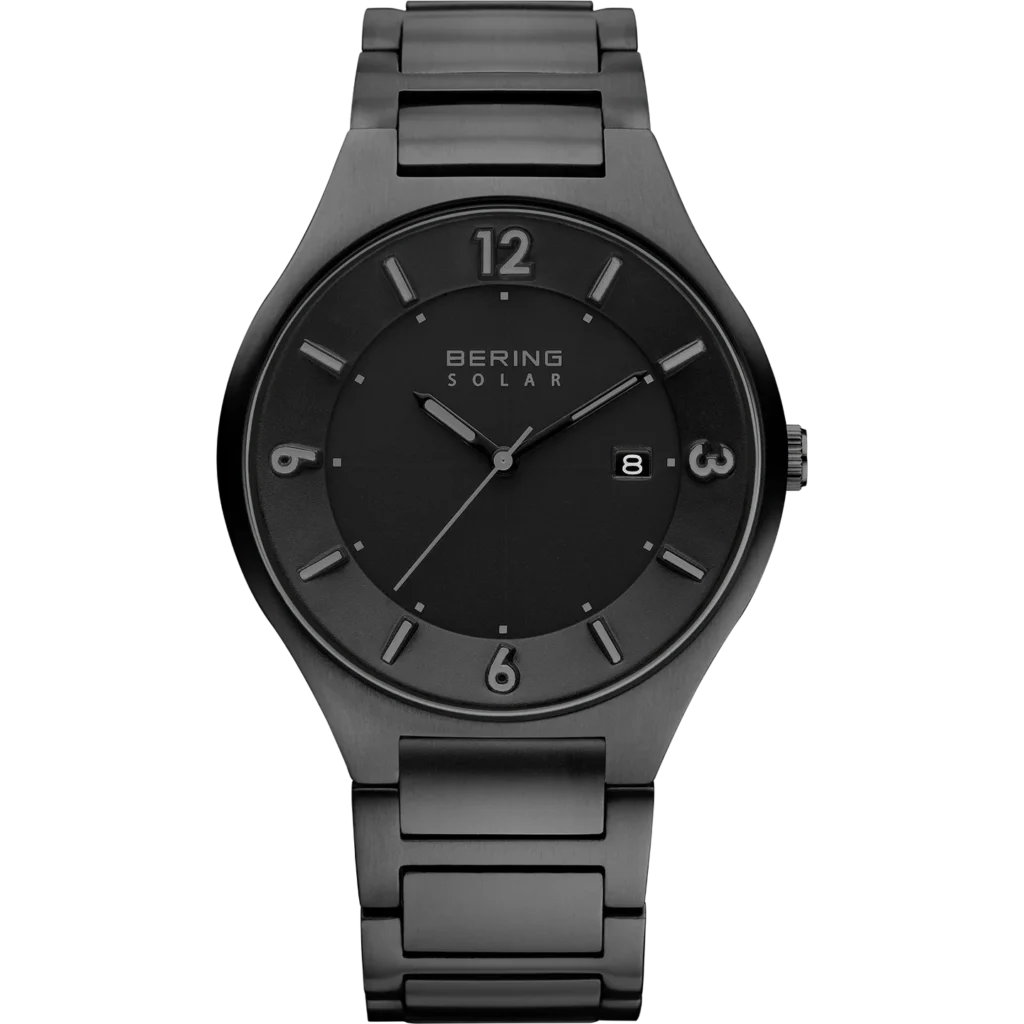 Orologio Bering 14440-722 Solar da uomo total black con cassa e bracciale nero in acciaio e vetro zaffiro piatto.