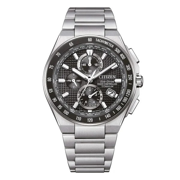 Orologio cronografo uomo Citizen AT8390-55E Super Titanium radiocontrollato con quadrante nero.